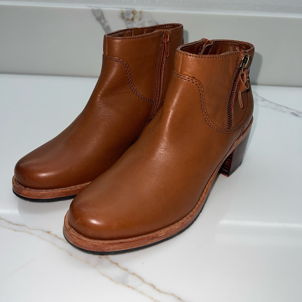 Clarks Tan Leather Ankle Booties